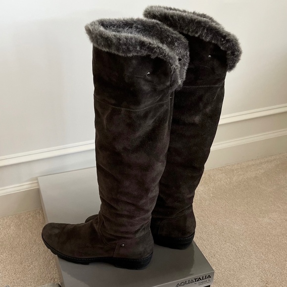 Aquatalia suede tall boot with faux fur lining Size 8.5 medium - Picture 2 of 8